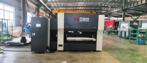 Hydraulic leveling machine